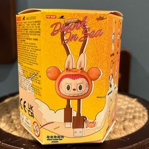 Labubu Pop Mart The Monsters Enchanted By The Seaside Drunk In Sea USB Cable NWT